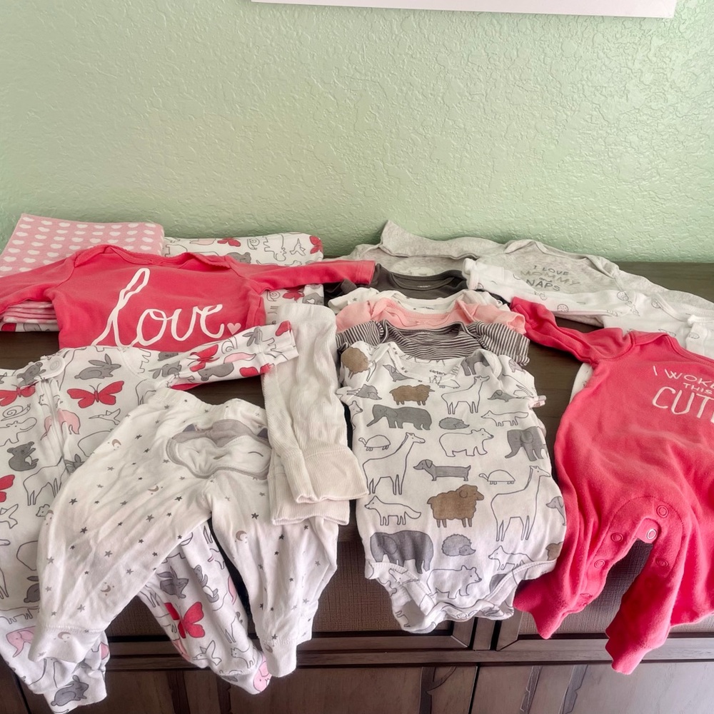 Carter’s 3m Animal/Love Set